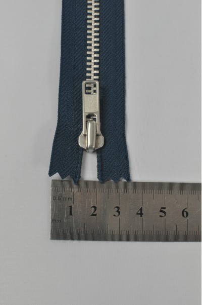 ZIP048  2號拉鏈  白銅牙拉鏈 密尾拉鏈 單頭拉鏈 不設單獨拉鍊訂購 正面照